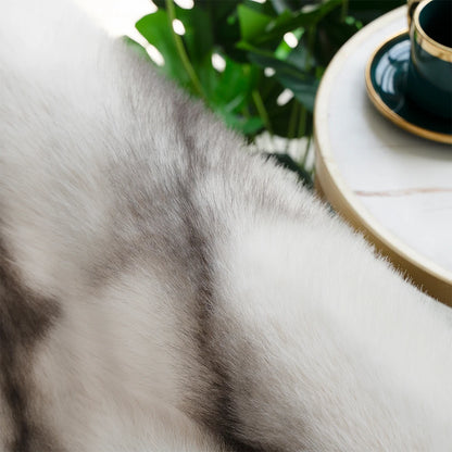 TER Luxe Monaco Faux Fur Throw