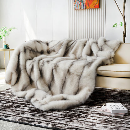 TER Luxe Monaco Faux Fur Throw